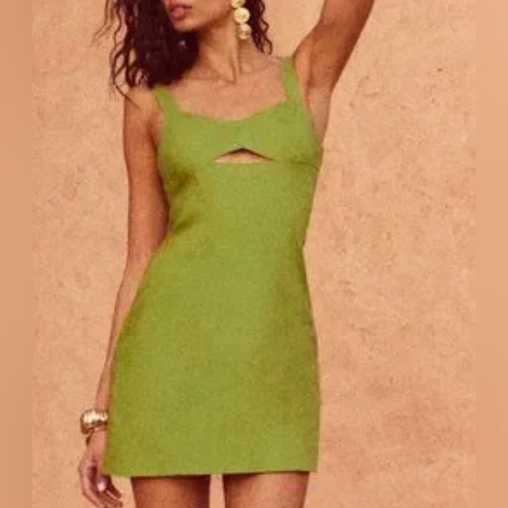 Green Sleeveless Dress